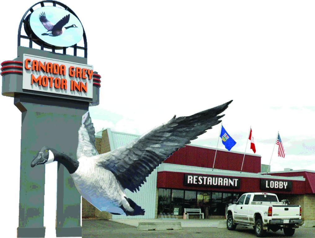 Travelodge Hanna Canada Grey Exterior foto